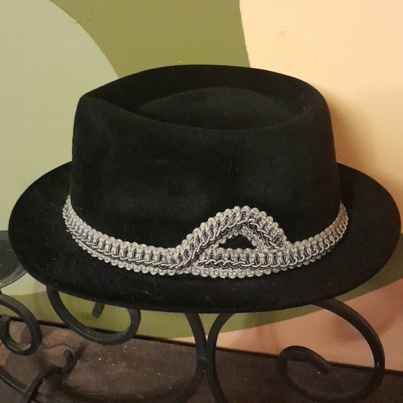 Vintage Berg Fedora Hat. Black velour, Large - Picture 4 of 9